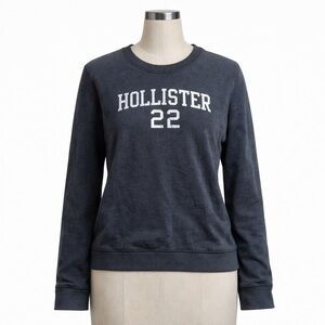 Y2K Hollister oversized navy crewneck sweatshirt with varsity logo